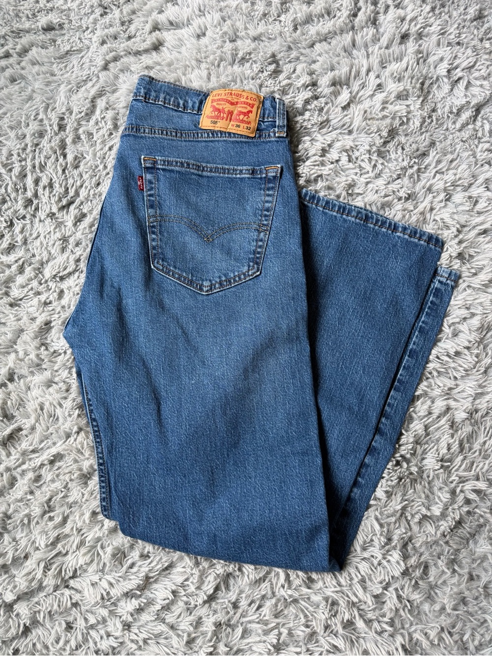 Levi's Men's 505 Straight Leg Denim Jeans - Medium Blue 36x32